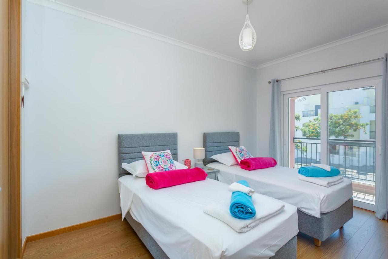 Casa Joana At Opomar By Cara Rentals 卡巴纳斯·德·塔维拉 外观 照片